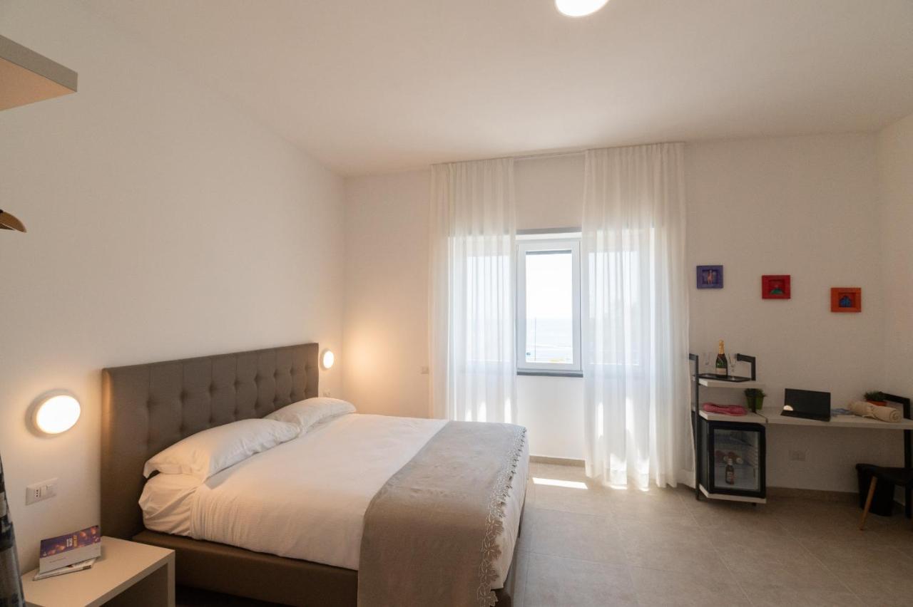 Callia Rooms Procida Esterno foto